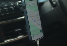 ที่ยึดมือถือในรถ: เพื่อนคู่ใจ Android Auto และ CarPlay ที่หลายคนมองข้าม ที่ยึดมือถือในรถ: เพื่อนคู่ใจ Android Auto และ CarPlay ที่หลายคนมองข้าม